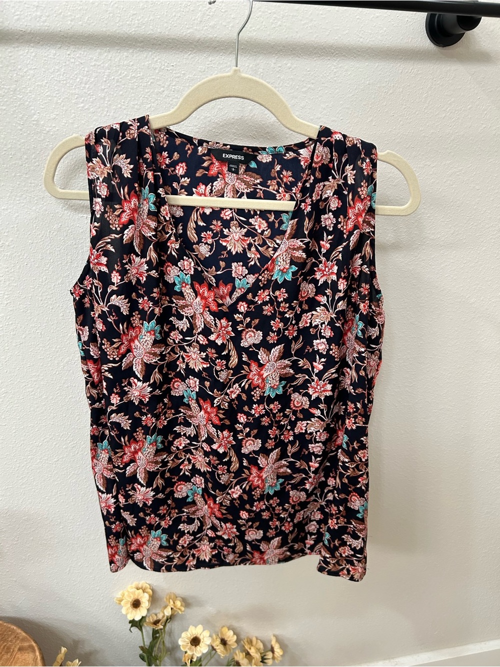 Express Navy Floral V-Neck Sleeveless Camisole with Red and Teal Accents